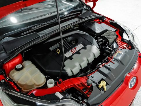 Used 2013 Ford Focus ST FWD image 59