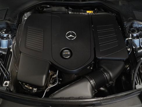 Used 2024 Mercedes-Benz C 300 4MATIC Sedan image 30