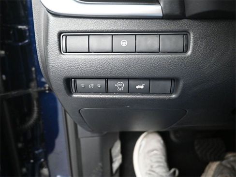 New 2026 Nissan Rogue SV image 23