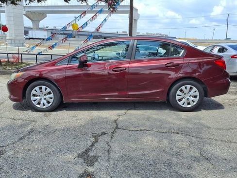 Used 2012 Honda Civic LX image 4