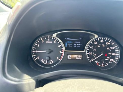 Used 2014 Nissan Pathfinder SL w/ Cargo Package FWD image 36