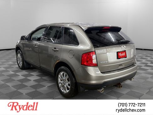 Used 2014 Ford Edge SEL w/ Driver Entry Package AWD/4WD image 3