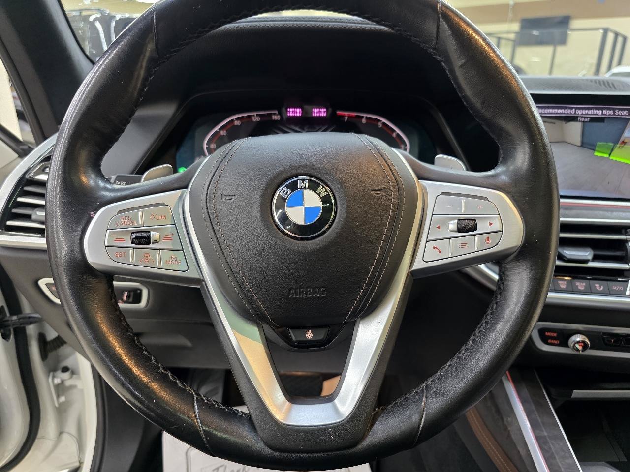Used 2020 BMW X7 xDrive40i w/ Premium Package AWD/4WD image 32