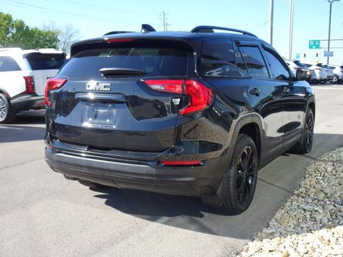 Used 2019 GMC Terrain SLE w/ Black Edition FWD image 5