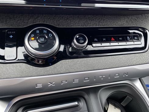 New 2026 Ford Expedition Tremor AWD/4WD image 24