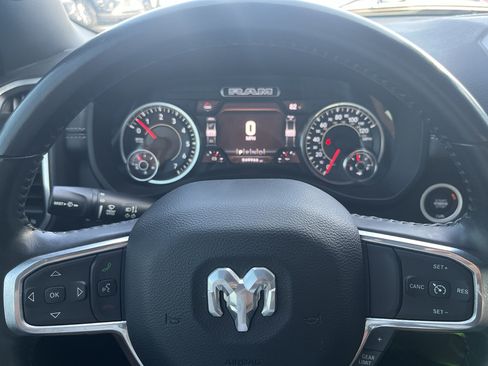 Used 2023 RAM 1500 Laramie AWD/4WD image 15