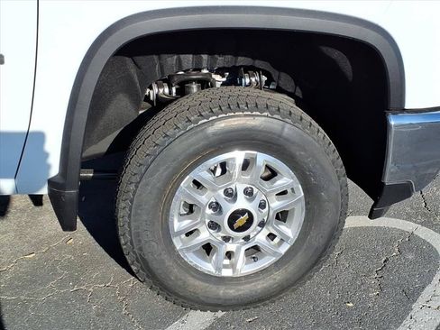 New 2026 Chevrolet Silverado 2500 W/T w/ WT Convenience Package AWD/4WD image 8