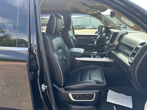 Used 2019 RAM 1500 Laramie image 24