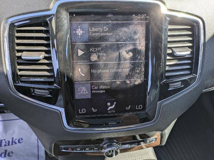 Used 2016 Volvo XC90 T6 Momentum w/ Momentum Plus Package AWD/4WD image 19