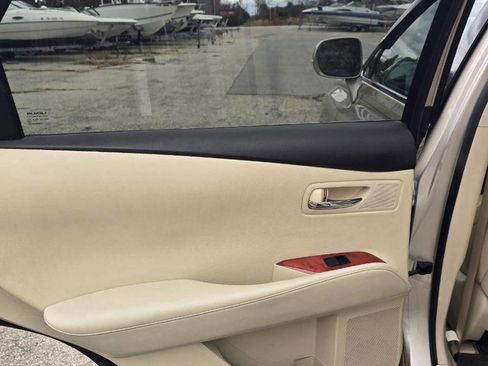 Used 2011 Lexus RX 350 AWD image 17