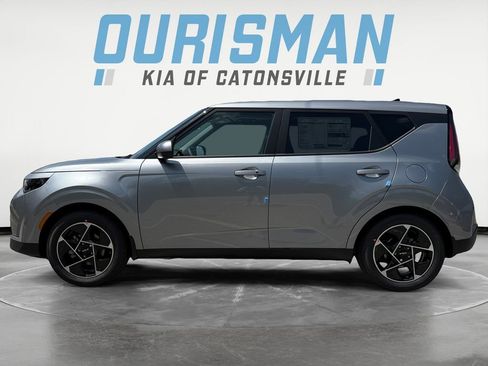 New 2025 Kia Soul EX image 3