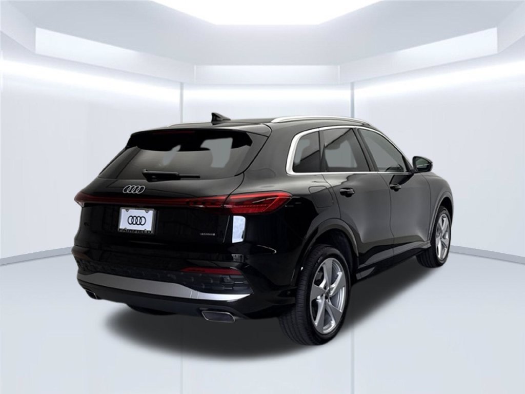 Used 2025 Audi Q5 Premium Plus AWD/4WD image 5