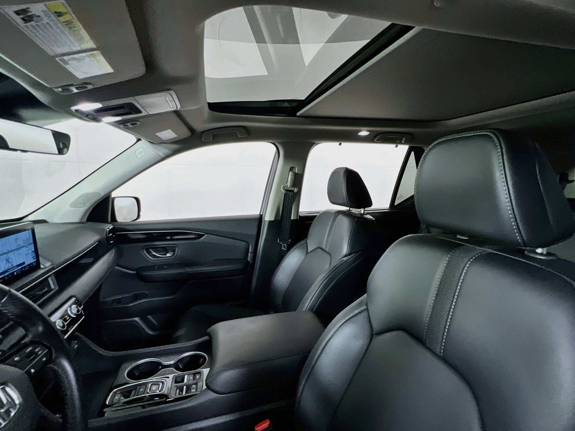 Used 2023 Honda Pilot Touring image 22