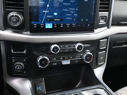 Used 2024 Ford F150 XLT w/ Mobile Office Package image 19