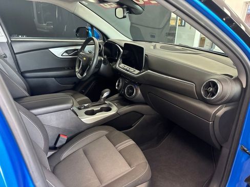 Used 2024 Chevrolet Blazer LT w/ Convenience Package FWD image 13