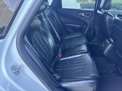 Used 2015 Chrysler 200 S w/ Navigation & Sound Group I image 14