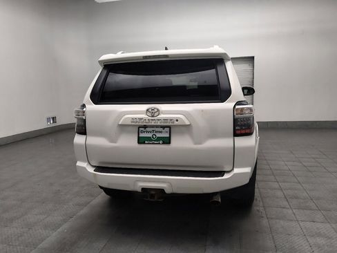 Used 2018 Toyota 4Runner SR5 Premium w/ Four Season Floor Mat Package AWD/4WD image 7