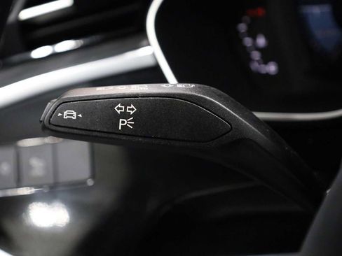 Used 2023 Audi Q3 2.0T Premium Plus w/ Premium Plus Package image 29