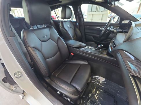Used 2025 Cadillac CT5 Sport RWD image 29