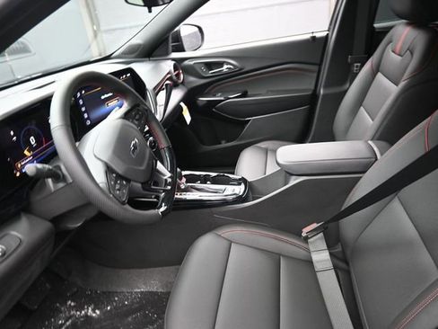 New 2026 Chevrolet Trax RS w/ Sunroof Package image 8