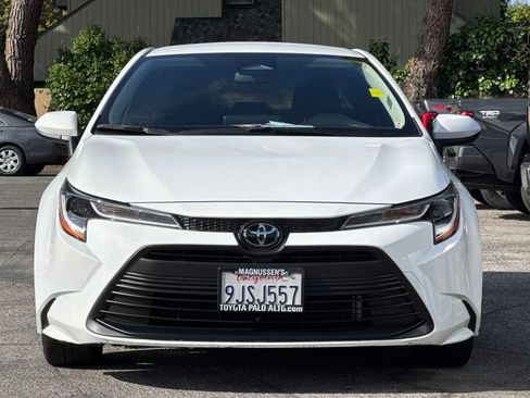 Certified 2024 Toyota Corolla LE w/ LE Convenience Package FWD image 8