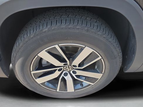 Used 2022 Volkswagen Atlas SE FWD image 29