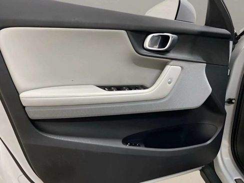 Used 2023 Polestar Polestar 2 w/ Pilot Pack AWD/4WD image 28