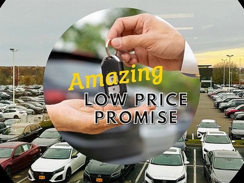 Used 2023 Nissan Rogue SV image 25