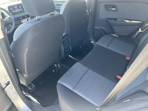Certified 2023 Nissan Rogue SV AWD/4WD image 19