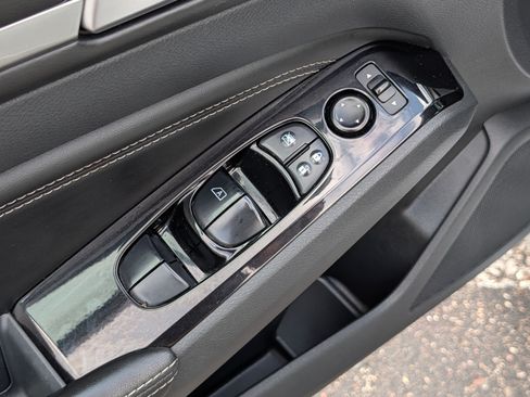 Used 2021 Nissan Altima 2.5 SV FWD image 19