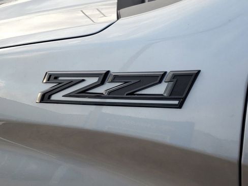 New 2026 Chevrolet Silverado 1500 Custom Trail Boss w/ LPO, Dark Essentials Package image 11