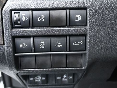 Used 2026 Toyota Tacoma Limited AWD/4WD image 16