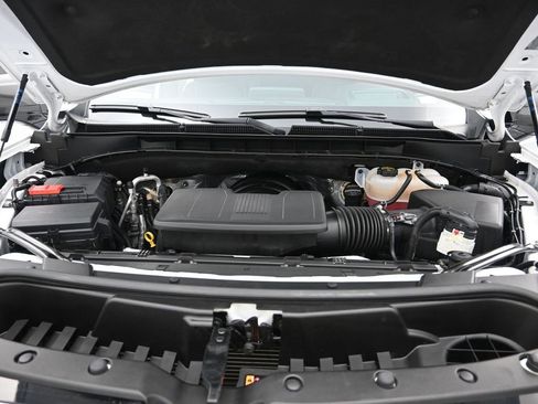 Certified 2024 GMC Yukon AT4 w/ Technology Package image 32