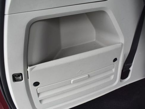 Used 2019 Dodge Grand Caravan SXT FWD image 35