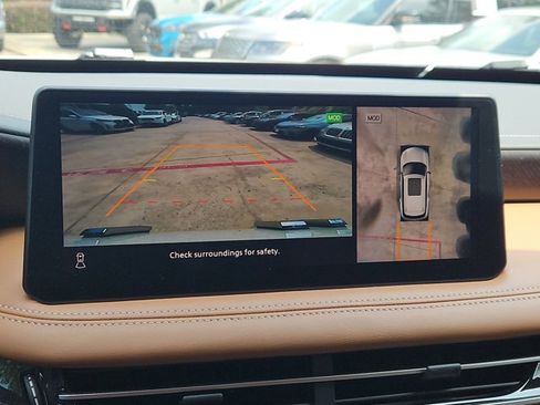 Used 2023 INFINITI QX60 Sensory w/ Vision Package AWD/4WD image 14