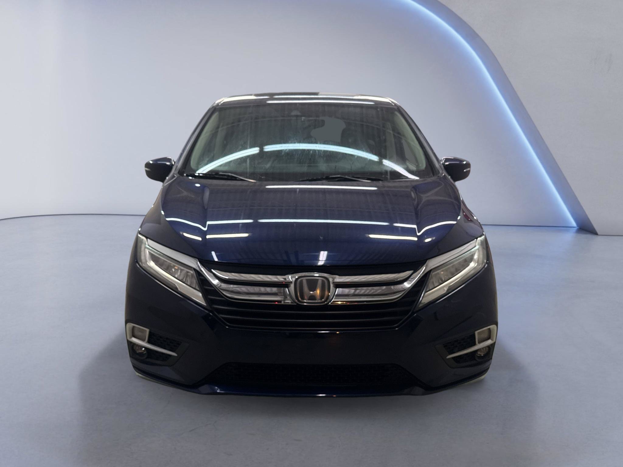 Used 2019 Honda Odyssey Elite image 2