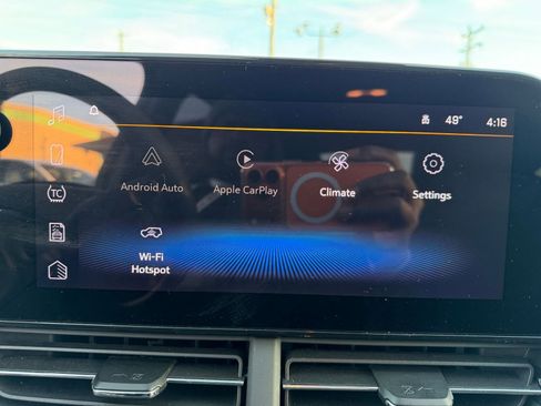 Used 2025 Chevrolet Trax LT image 21