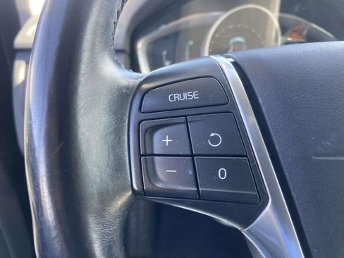 Used 2014 Volvo S80 3.2 image 21