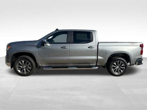 New 2026 Chevrolet Silverado 1500 LT image 2