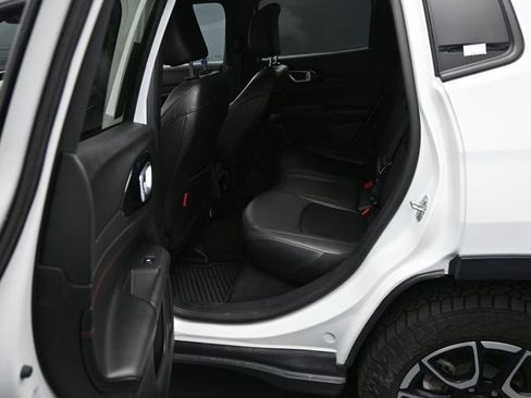 Used 2025 Jeep Compass Trailhawk w/ Trailer Tow Group image 36