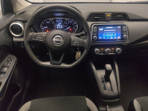 Used 2025 Nissan Versa S FWD image 22