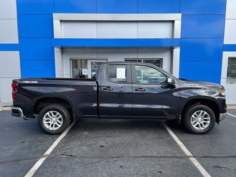 Used 2022 Chevrolet Silverado 1500 LT image 4