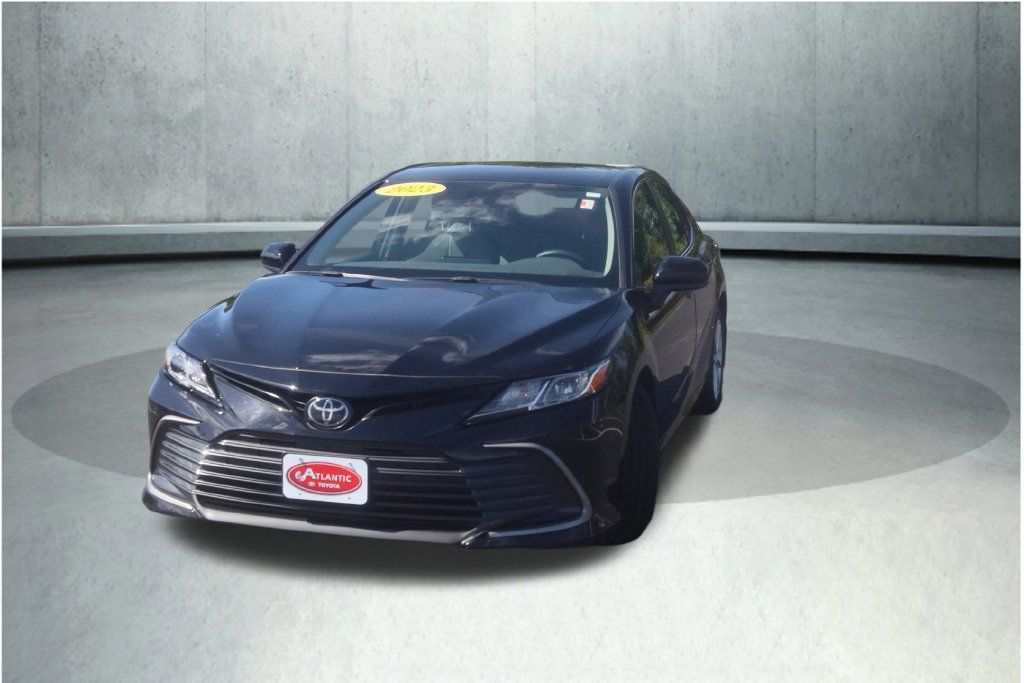 Used 2023 Toyota Camry LE AWD/4WD image 21