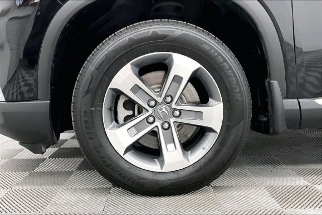 Used 2025 Honda Pilot EX-L image 9