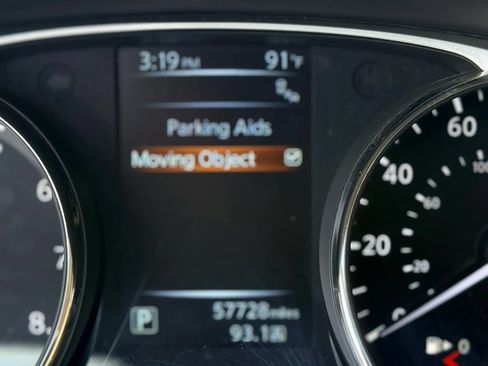 Used 2016 Nissan Rogue SV w/ SV Premium Package AWD/4WD image 28