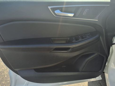 Certified 2022 Ford Edge SEL w/ Convenience Package image 11