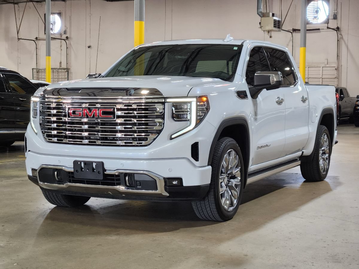 Used 2026 GMC Sierra 1500 Denali AWD/4WD image 4