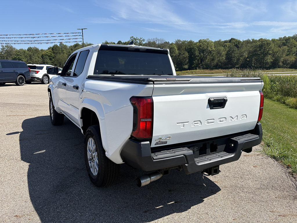 Used 2026 Toyota Tacoma SR AWD/4WD image 3