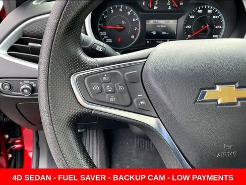 Used 2024 Chevrolet Malibu LT image 11