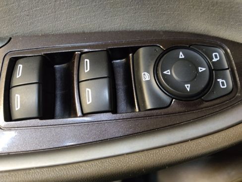 Used 2021 Chevrolet Malibu LS image 27